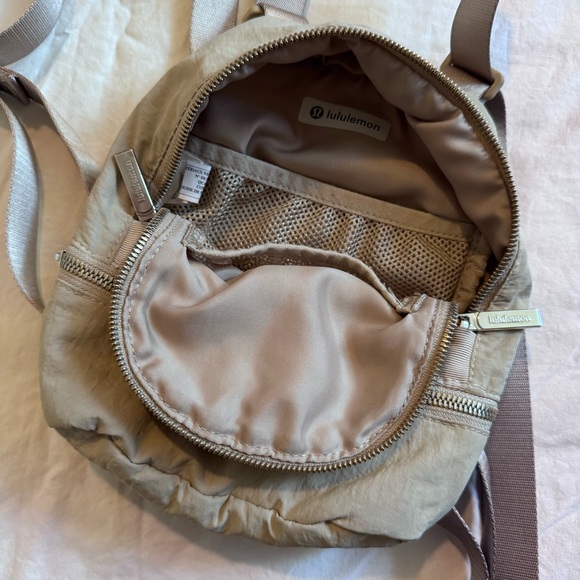 Lululemon Adventurer‎ Backpack Micro - Picture 5 of 6